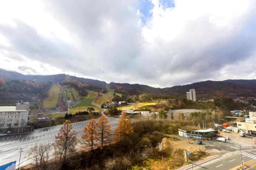 Pyeongchang The White View Buitenkant foto
